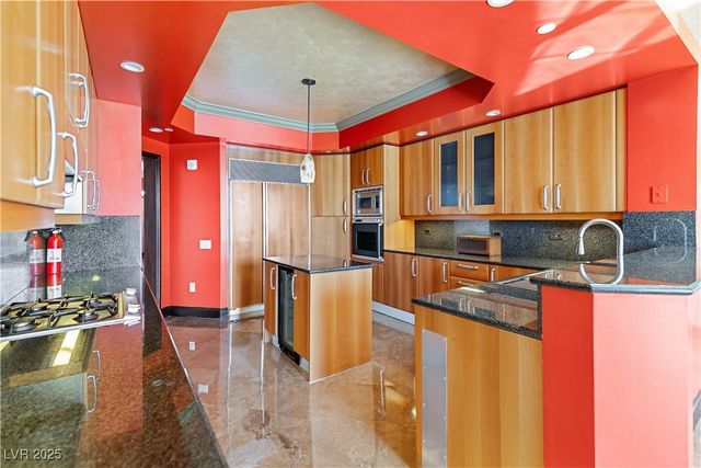 2747 Paradise Road 2301, Las Vegas, NV 89109