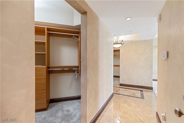 2747 Paradise Road 2301, Las Vegas, NV 89109