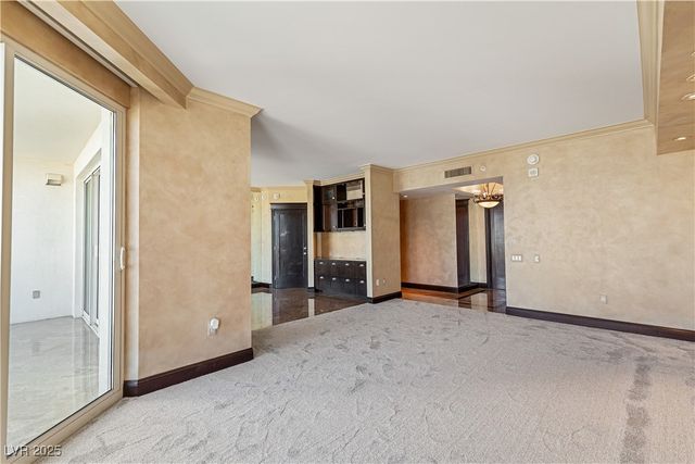 2747 Paradise Road 2301, Las Vegas, NV 89109