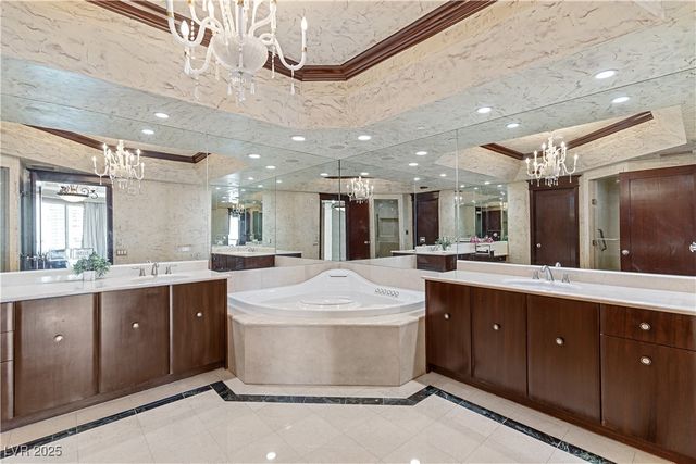 2747 Paradise Road 2301, Las Vegas, NV 89109