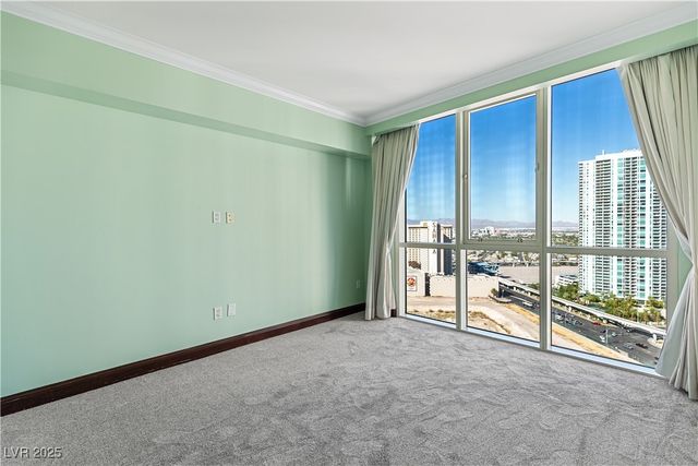 2747 Paradise Road 2301, Las Vegas, NV 89109