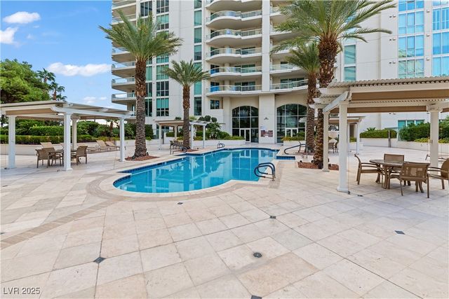 2747 Paradise Road 2301, Las Vegas, NV 89109