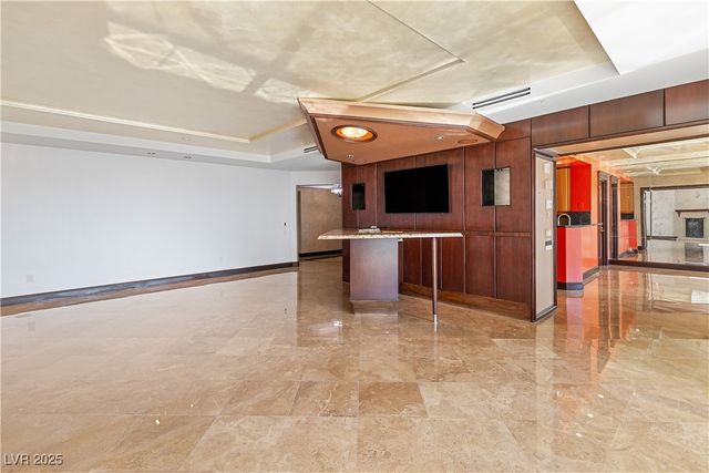 2747 Paradise Road 2301, Las Vegas, NV 89109