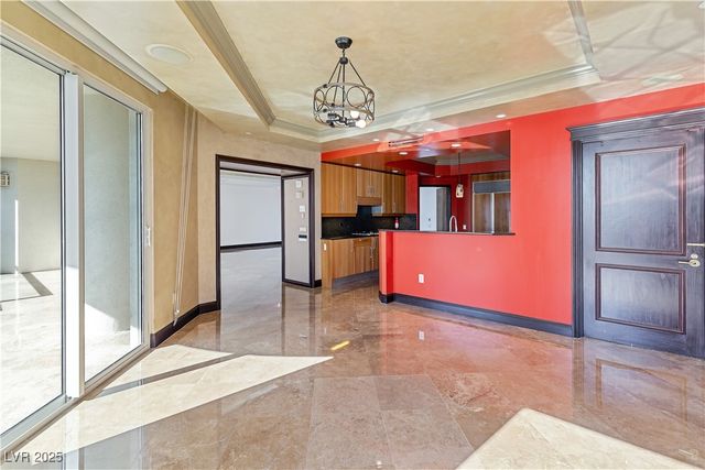 2747 Paradise Road 2301, Las Vegas, NV 89109