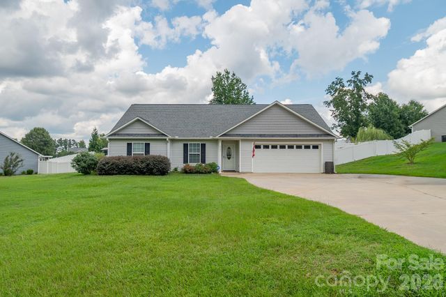 3301 Silver Fox Circle, Lancaster, SC 29720