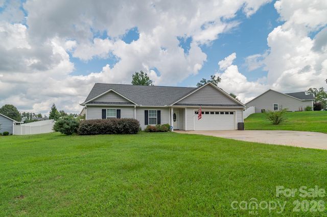 3301 Silver Fox Circle, Lancaster, SC 29720
