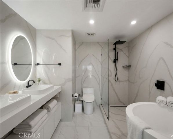 3131 Michelson 1607, Irvine, CA 92612