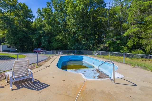 828 Ferry Road, Forest City, NC 28043