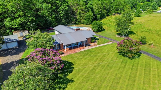828 Ferry Road, Forest City, NC 28043
