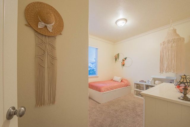 1581 Panorama Drive, Hollister, CA 95023