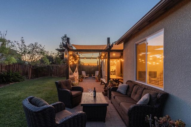 1581 Panorama Drive, Hollister, CA 95023