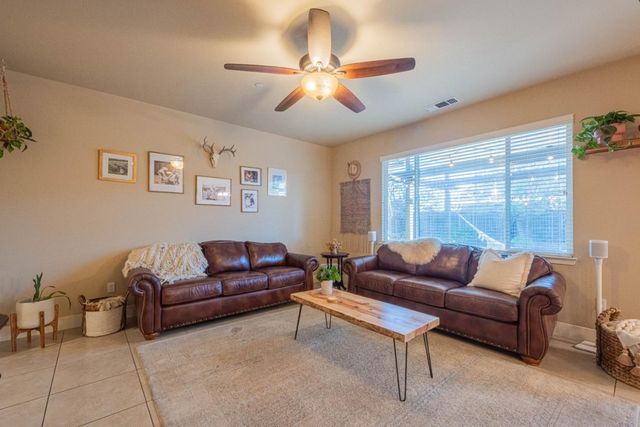 1581 Panorama Drive, Hollister, CA 95023