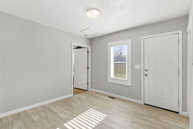 1259 S Ferguson Avenue, Springfield, MO 65807