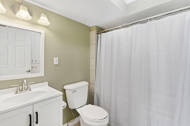 1259 S Ferguson Avenue, Springfield, MO 65807