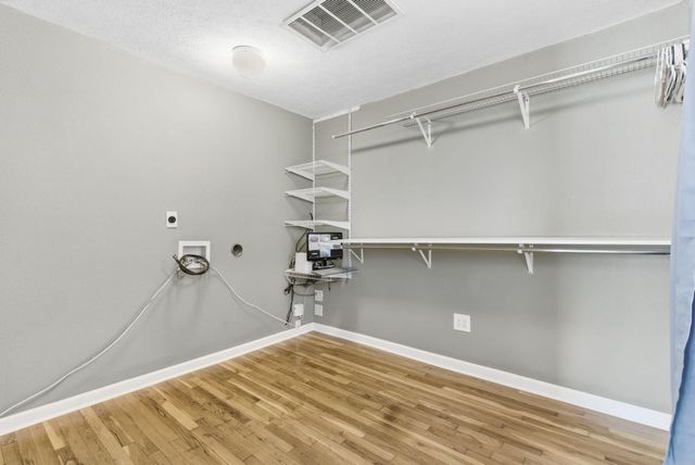 1259 S Ferguson Avenue, Springfield, MO 65807