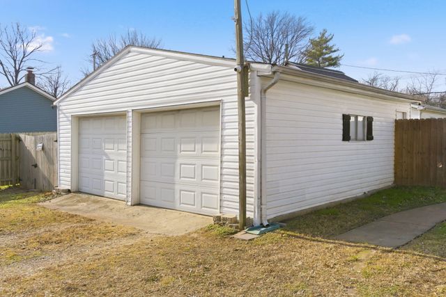 1259 S Ferguson Avenue, Springfield, MO 65807