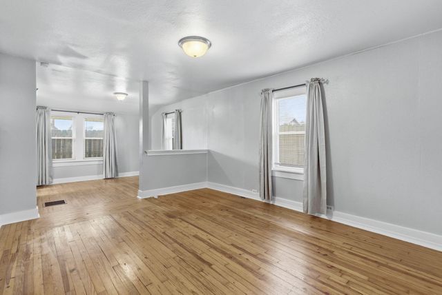 1259 S Ferguson Avenue, Springfield, MO 65807