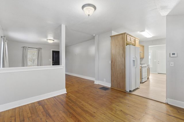 1259 S Ferguson Avenue, Springfield, MO 65807