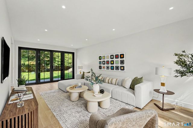 35 Drum Hill Lane, Stamford, CT 06902