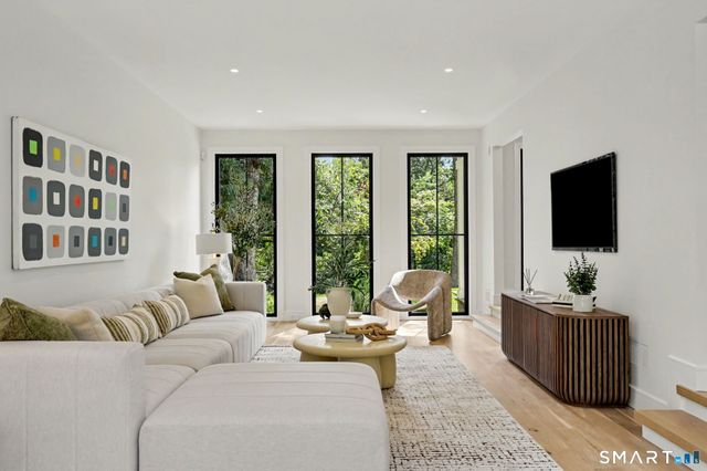 35 Drum Hill Lane, Stamford, CT 06902