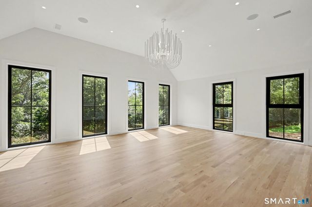 35 Drum Hill Lane, Stamford, CT 06902