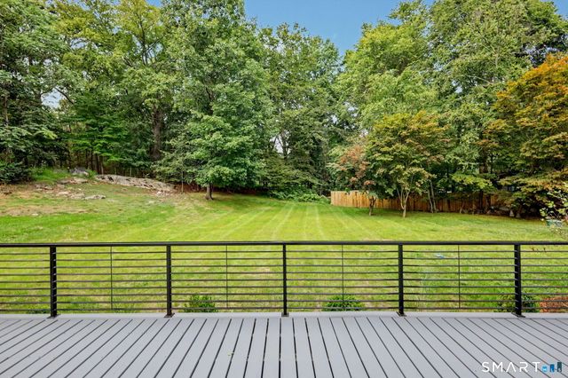 35 Drum Hill Lane, Stamford, CT 06902