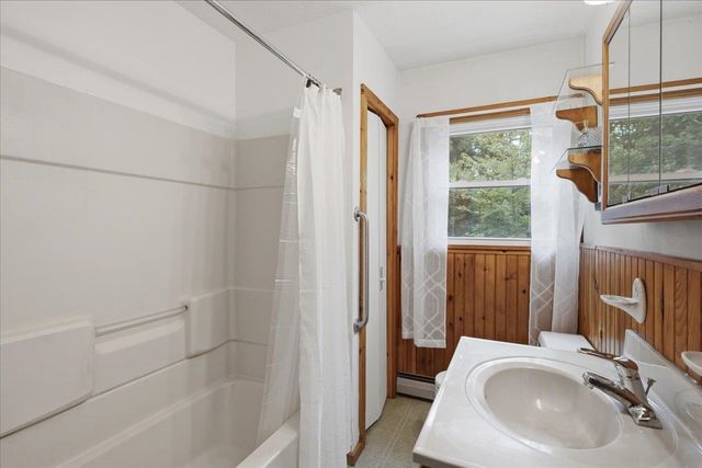 2867 Chapel Road, Bennington, VT 05201