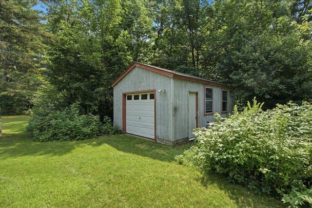 2867 Chapel Road, Bennington, VT 05201