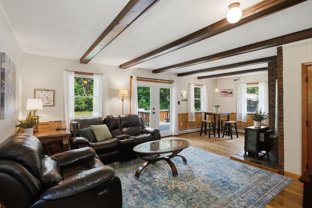 2867 Chapel Road, Bennington, VT 05201