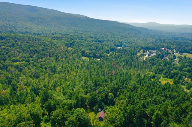 2867 Chapel Road, Bennington, VT 05201