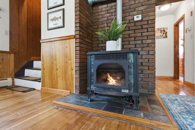2867 Chapel Road, Bennington, VT 05201