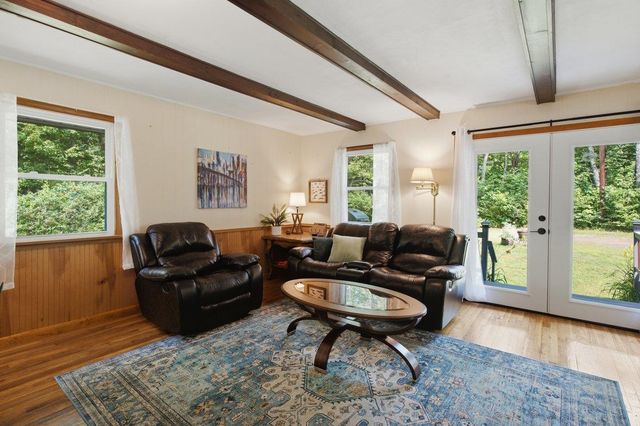 2867 Chapel Road, Bennington, VT 05201