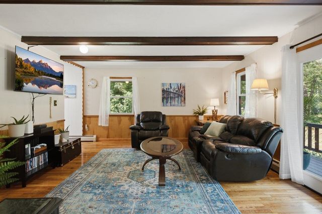 2867 Chapel Road, Bennington, VT 05201