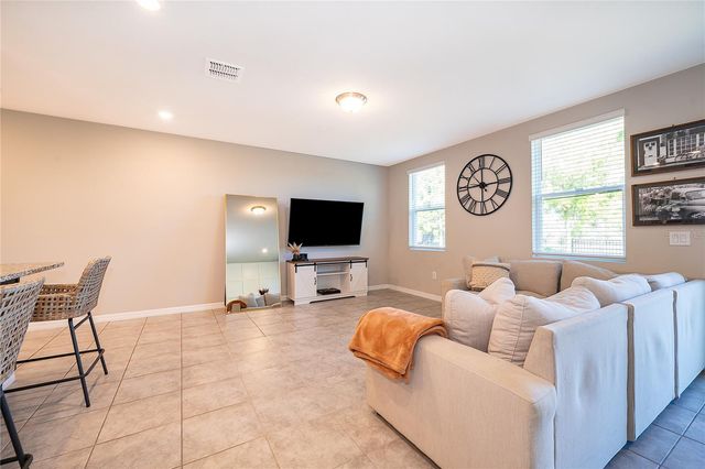 963 ROBIN HOLLY STREET, Ocoee, FL 34761