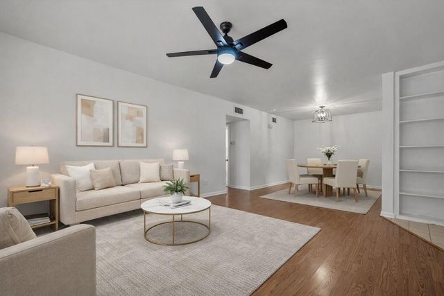 1311 Antoine Drive 211, Houston, TX 77055