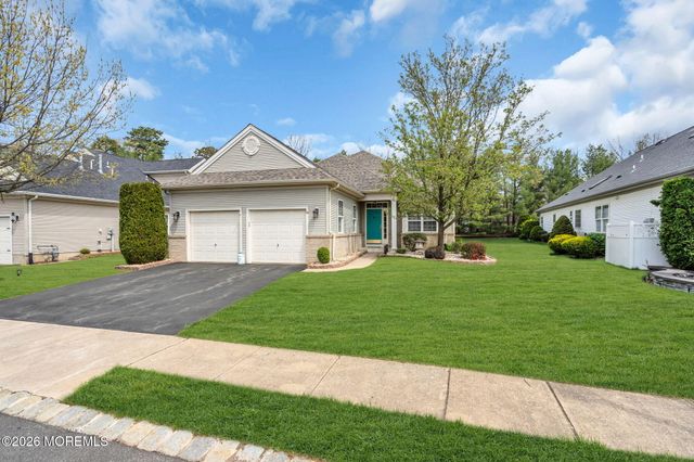 54 Eleanor Road, Manchester, NJ 08759