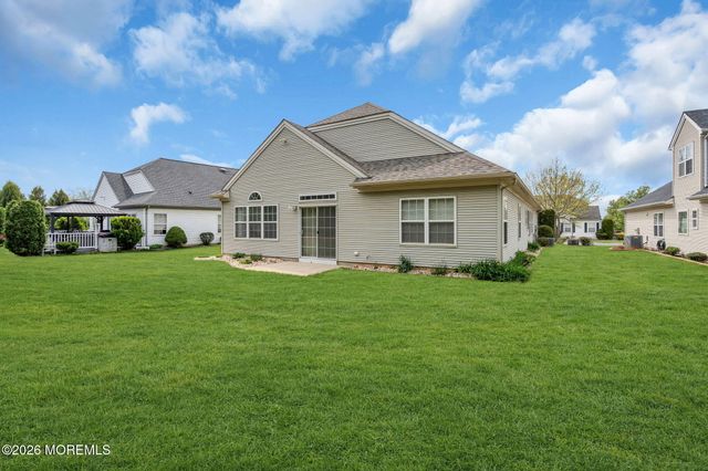 54 Eleanor Road, Manchester, NJ 08759