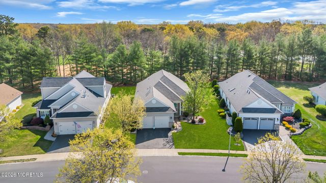 54 Eleanor Road, Manchester, NJ 08759