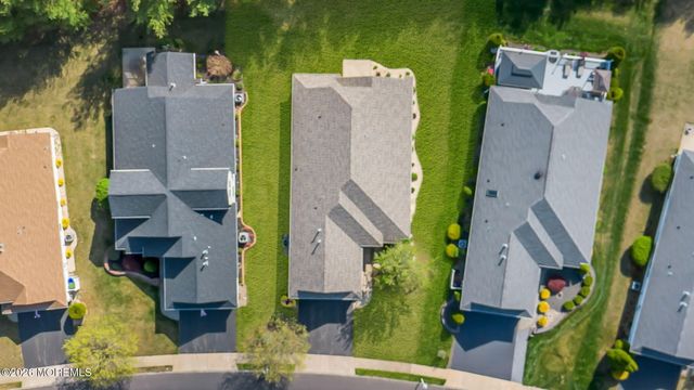 54 Eleanor Road, Manchester, NJ 08759