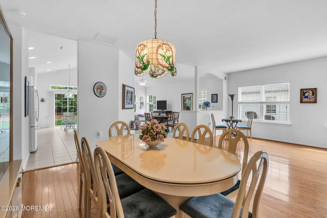 54 Eleanor Road, Manchester, NJ 08759