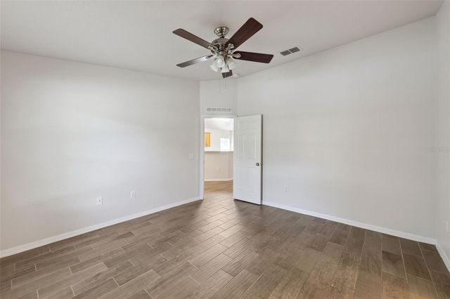 1906 CORNER GLEN DRIVE, Orlando, FL 32820