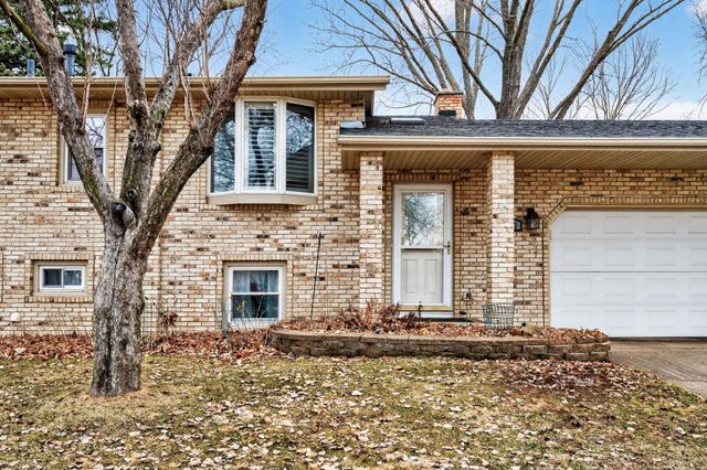 2701 107th Avenue NW, Coon Rapids, MN 55433