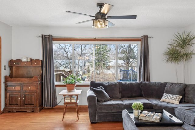 2701 107th Avenue NW, Coon Rapids, MN 55433