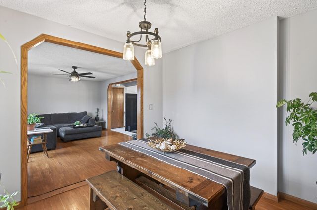 2701 107th Avenue NW, Coon Rapids, MN 55433