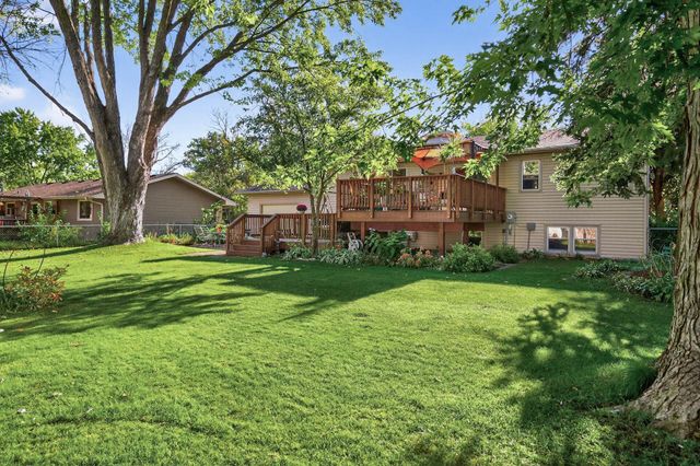 2701 107th Avenue NW, Coon Rapids, MN 55433