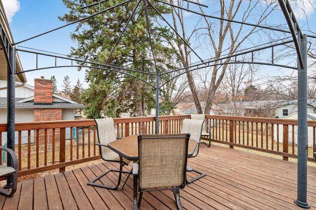 2701 107th Avenue NW, Coon Rapids, MN 55433