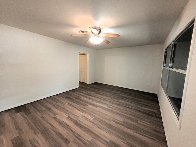 504 S Judd Street, White Settlement, TX 76108