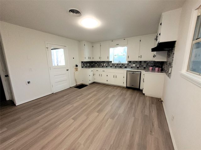 504 S Judd Street, White Settlement, TX 76108