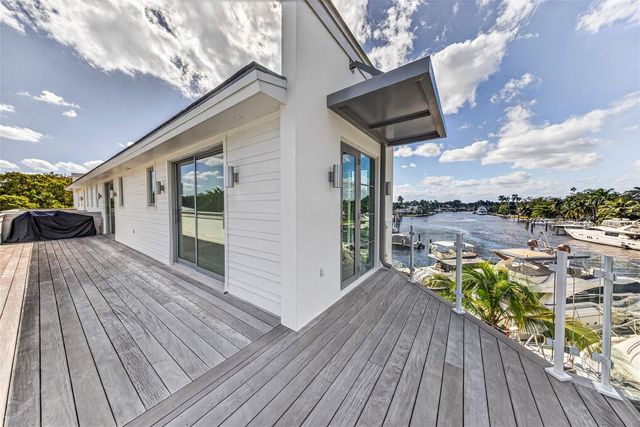 621 SW 5 Place, Fort Lauderdale, FL 33315