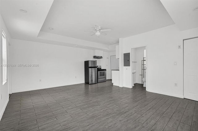 529 NW 88th St 3, El Portal, FL 33150